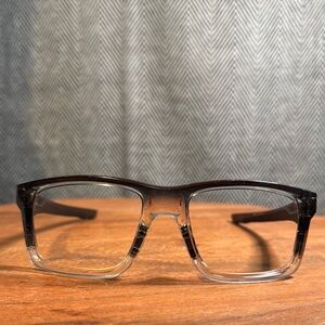 Used Oakley mainlink frames only
